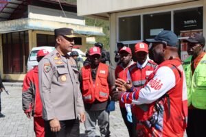 Kapolda Papua Tengah Kunjungi Korban Aksi Saling Serang di Puncak Jaya