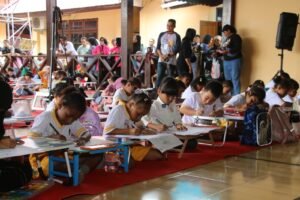 Polres Jayapura Polda Papua dan Alumni 97 SMA N 1 Sentani Gelar Lomba Mewarnai untuk Anak-Anak Sekabupaten dan Kota Jayapura
