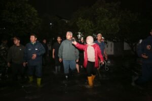 Wali Kota Bandung Tinjau Banjir Rancanumpang dan Bandung Indah Raya, Pastikan Solusi Berkelanjutan