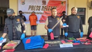 Dir Reskrimum Polda Papua Gelar Press Confrance Kasus Pembakaran 11 Petak Rumah Kontrakan