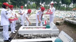 Sambut HUT Kopaska Ke-63, Danpuskopaska TNI AL pimpin Upacara Tabur Bunga