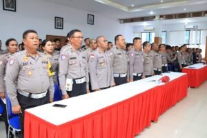 Wakapolda Papua Pimpin Latra Ops Ketupat Cartenz 2025