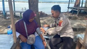 Subsatgas Keladi Sagu ORC 2025 Peduli Kesehatan Masyarakat di Pantai Hamadi
