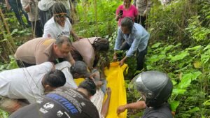 Sesosok Mayat Laki-laki Ditemukan Gantung Diri Di Polimak I, Polresta Jayapura Kota Lakukan Penyelidikan