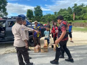 Polsek Arso Polda Papua Lakukan Penyitaan Miras, Ciptakan Situasi Kondusif