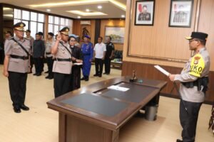 Kapolda Papua Pimpin Upacara Sertijab Kapolres Yahukimo, Ini Pesannya