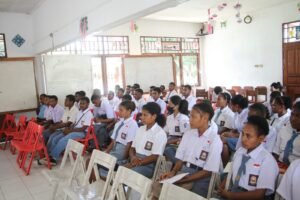 Polisi Masuk Sekolah! Satgas Si-Ipar Polda Papua Ajak Siswa YPPGI Sentani Jauhi Kenakalan Remaja