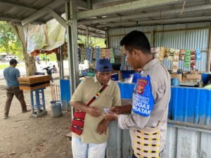 Satgas Keladi Sagu Polres Jayapura Kembali Gelar Pelayanan Kesehatan Gratis di Pertigaan Genyem, Sentani