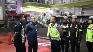 Polresta Malang Kota Dan Jajarannya Lakukan Patroli Preemtif dan Peventif Pencegahan Premanisme Di Wilayah Kota Malang
