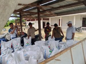 Irwasda Polda Papua Lakukan Pembelian Jagung Kering Dalam Rangka Dukung Program Ketahanan Pangan