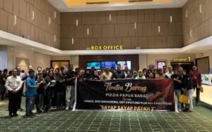 Polda Papua Barat Gelar Nonton Bersama Film “Sayap Sayap Patah 2” Bersama Organisasi Masyarakat di Manokwari