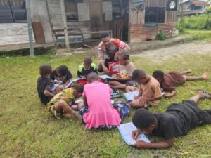 Program si-ipar operasi rasaka cartenz 2025 hadir bukan hanya sebagai penegak hukum, tetapi sebagai sahabat bagi anak-anak generasi emas papua