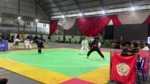 Personel Polres Lamongan, Bripda Sholeh Maulana, Raih Medali Emas di Pencak Silat Pangdivif 2 Cup 2025