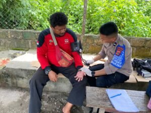 Satgas Keladi Sagu Polres Jayapura Beri Layanan Kesehatan Gratis di Pangkalan RS Yowari