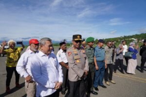 Kapolda Papua Barat Hadiri Penjemputan Komisi IX DPR RI