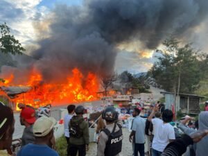 Polisi Tangani Kasus Kebakaran Ruko di Lanny Jaya
