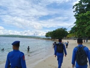 Libur Panjang, Direktorat Polairud Polda Papua Barat Tingkatkan Keamanan di Pantai Wisata