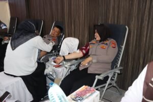 Polda Aceh Gelar Donor Darah pada Puncak Bakti Kesehatan Serentak Hari Bhayangkara ke-79