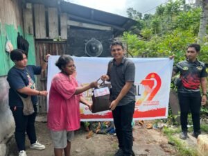 Jelang Hari Bhayangkara Ke-79, Polres Kaimana Bagikan Bantuan Sosial Kepada Masyarakat
