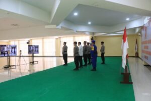 Wakapolda Papua Pimpin Upacara Virtual Pemuliaan Nilai-Nilai Luhur Tribrata Dalam Rangka Hari Bhayangkara Ke-79