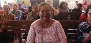 Jelang Hari Bhayangkara ke-79, Jemaat GKI Immanuel APO Jayapura Sampaikan Rasa Syukur atas Bantuan Sosial dari Polda Papua