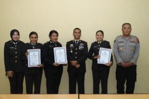 Polda Papua Temukan Bintang Komunikasi Baru, Juara Lomba Presenter Polri 2025 “Polri untuk Masyarakat”