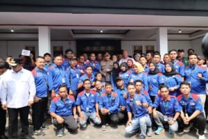 Rangkaian Hari Bhayangkara ke-79, Polri dan KSPSI Gelar Bakti Sosial