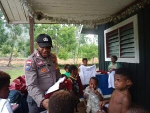 Bripka Batias Yikwa Masuk Nominasi Hoegeng Awards 2025, Wujud Polisi Tapal Batas yang Humanis dan Berdedikasi