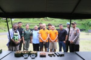 Polda Papua Barat Musnahkan 1.600 Butir Amunisi dan Laras Panjang Senjata Api