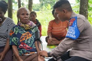 Subsatgas Keladi Sagu Gelar Pemeriksaan Kesehatan Gratis dan Asrama Tolikara, Sentani