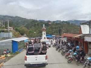 Patroli Regu Siaga Polres Tolikara Gandeng Sopir Lajuran, Ciptakan Situasi Aman dan Kondusif di Kota Karubaga