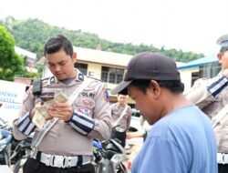 Hari Keempat Operasi Patuh Cartenz 2025, Polda Papua Tilang 48 Pengendara di Tengah Padatnya Arus Kendaraan