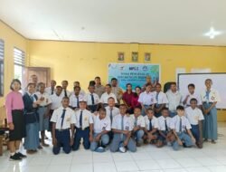 Polsek Sentani Timur Berikan Materi Wawasan Kebangsaan dan Latihan PBB di SMA Kristen Rajawali