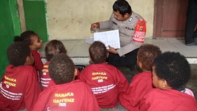 Hadirkan Semangat Belajar Membaca dan Berhitung Dalam Polisi Pi Ajar