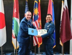 Perwira TNI AU Raih Penghargaan Internasional Wingman Award di Amerika Serikat