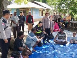 Berbagi Kasih, Kapolres Merauke Pimpin Bakti Sosial Di Kampung Sarapu