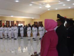 Kapolres Puncak Jaya Hadiri Upacara Pengukuhan Pasukan Pengibar Bendera Merah Putih