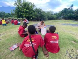 Satgas Si-Ipar Polres Jayapura Gelar Pembelajaran bagi Mama-Mama dan Anak-Anak di Kompleks Bahtera Hebron Doyo Baru