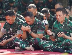 Panglima TNI Menggelar Doa Istighosah di Monas