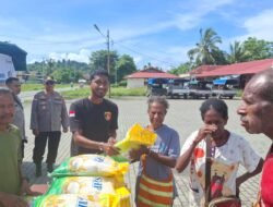 Ringankan beban warga, Polsek Sarmi Kota Polda Papua Gelar Gerakan Pangan Murah