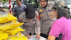 Peringati HUT Polwan ke-77, Polwan Polda Papua Barat Gelar Gerakan Pangan Murah