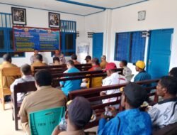 Kasat Lantas Polres Teluk Wondama Gandeng Kepala Kampung dan Komunitas Ojek Sosialisasikan Tertib Berlalu Lintas