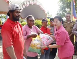 Polri Peduli, Kapolda Papua dan Bhayangkari Resmikan Fasilitas MCK di Merauke