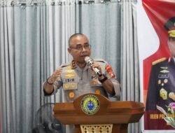 Kapolda Papua Barat Beri Kuliah Umum di Universitas Caritas Indonesia dengan Tema Penegakan Hukum