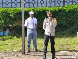 Kasat Binmas Polres Tolikara Tanamkan Disiplin di SMA YPPGI Karubaga