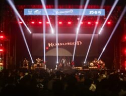 Pecah! GIGI dan Pesta Kembang Api Tutup Meriah Puncak HJKB