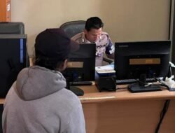 Sat Lantas Polres Tolikara Berikan Pelayanan SIM Kepada Masyarakat