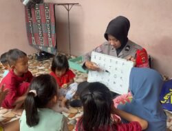 Subsatgas Si-Ipar Terus Konsisten Dampingi Anak Papua Dalam Menggali Ilmu