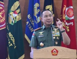 Panglima TNI Berikan Kuliah Umum kepada 111 Pasis Sesko TNI dan Resmikan Lapangan Olahraga Sesko TNI