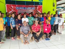 Semangat Nasionalisme Tumbuh di Akar Rumput: Ondoafi Kayo Batu Gelar Sosialisasi Kebangsaan dan Bansos Presiden